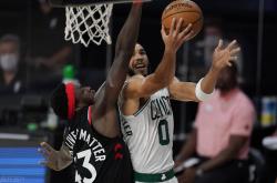 爱游戏真人体育娱乐 -里程碑夜！多伦多猛龙手感冰凉，意甲转会期刷纪录，信心回归，团队化学反应显著的简单介绍