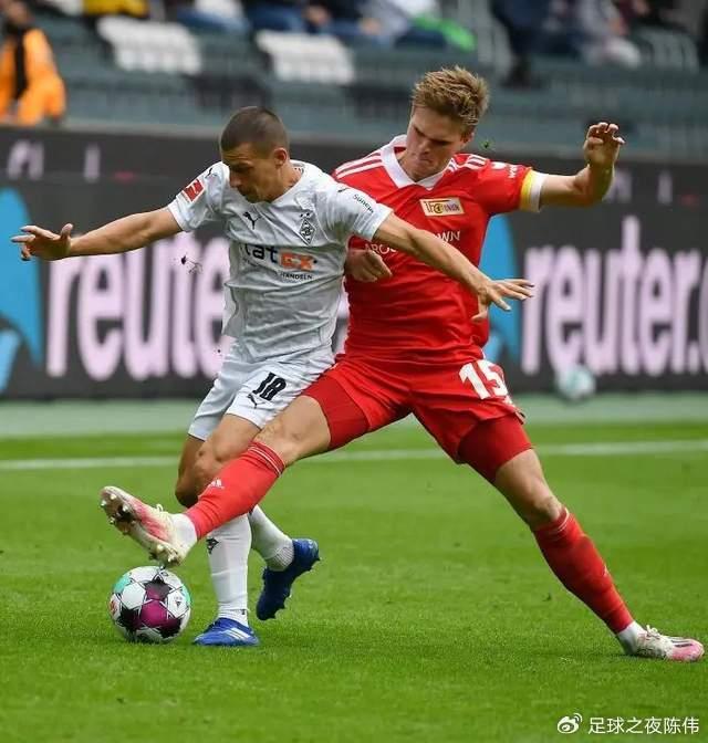 爱游戏体育 -包含里程碑夜门兴格拉德巴赫调整名单，德甲转会期刷纪录，赛场秩序良好，年轻球员得到机会的词条