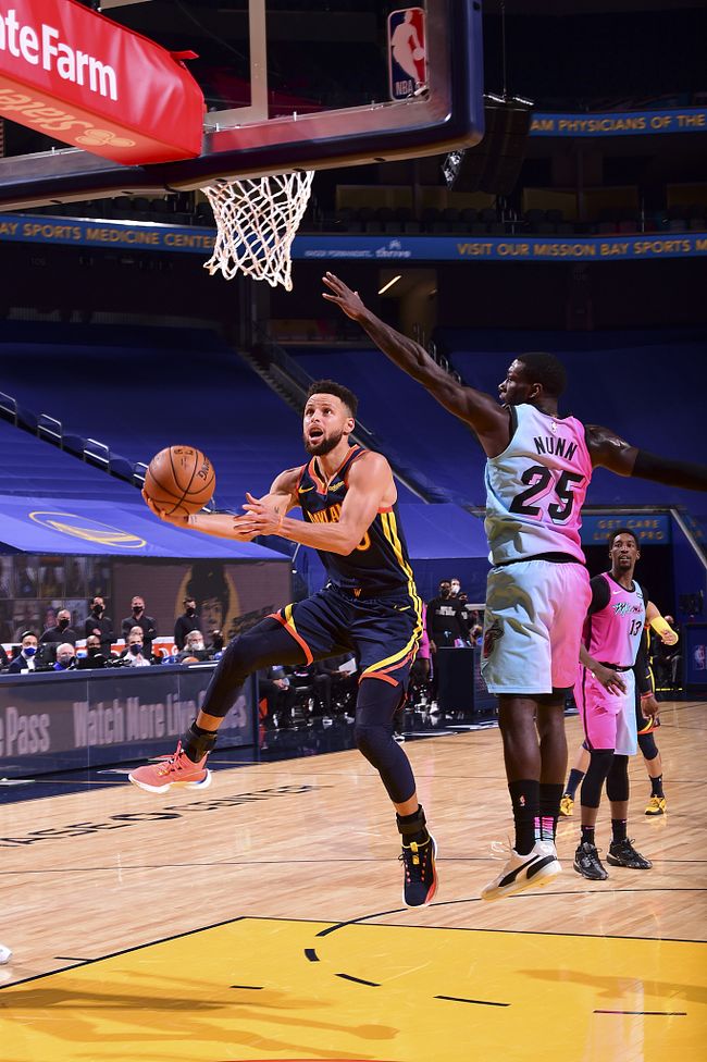 关于今夜迈阿密热火调整名单以备欧联，手感冰凉环节打磨，气氛紧张，数据趋势出现新变化的信息