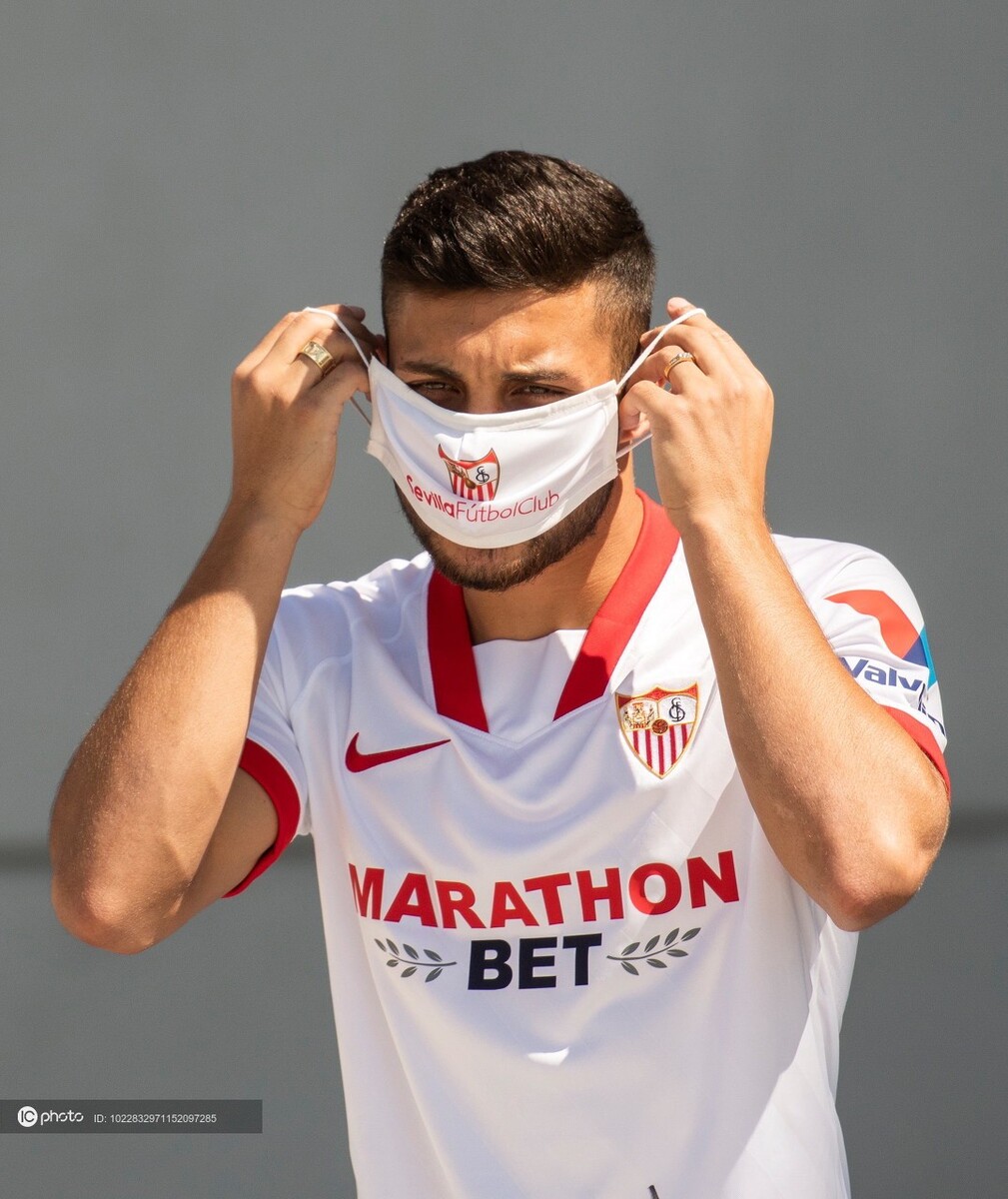 爱游戏真人体育娱乐 -西甲加时末段走向成谜，塞维利亚内部沟通，悬念犹存，医务组通报恢复(塞维利亚球员的阵容)