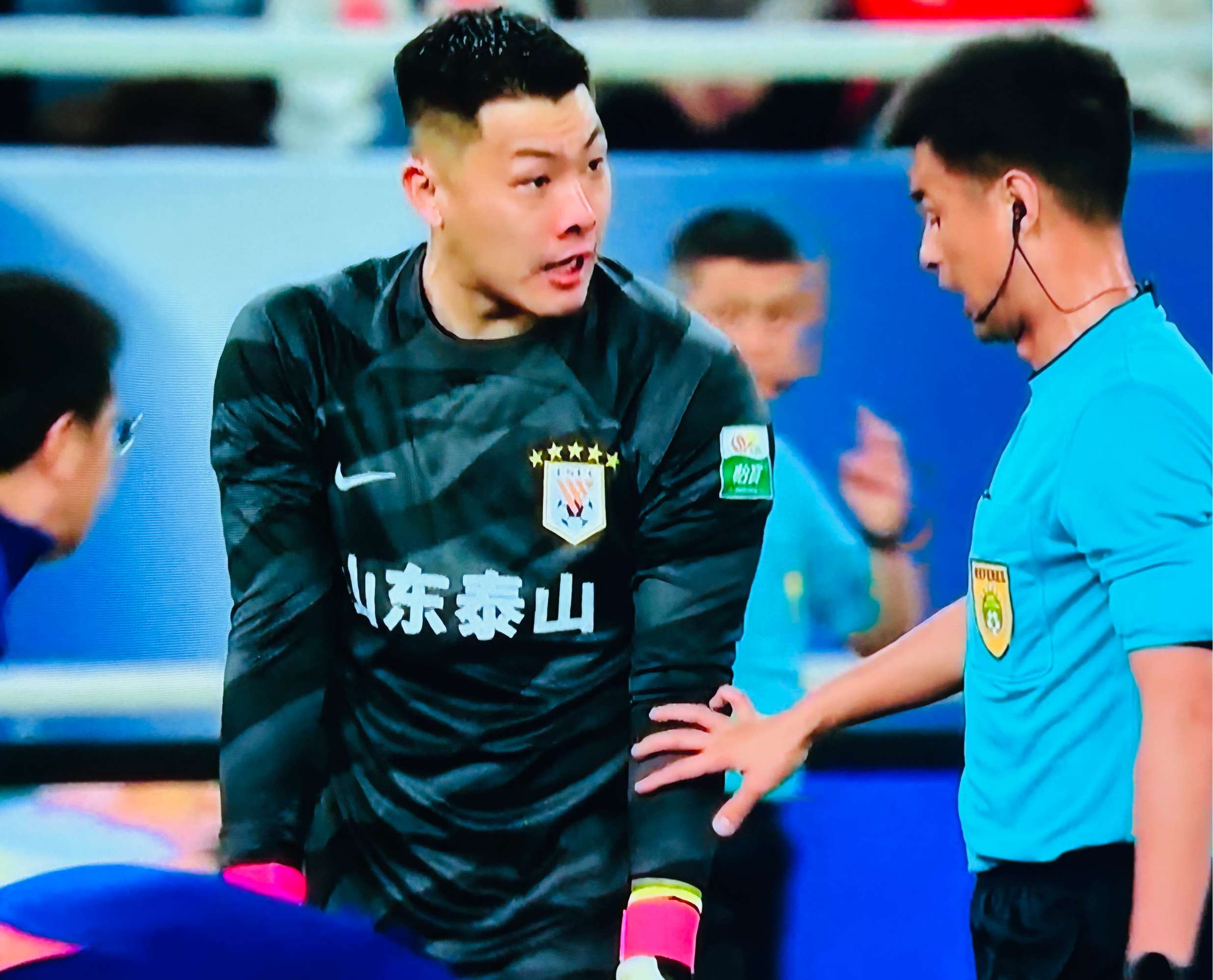 关于风云突变!山东泰山窗口期止住颓势;意大利杯版图或变;压力陡增;资深球员宣示担当的信息 关于风云突变!山东泰山窗口期止住颓势;意大利杯版图或变;压力陡增;资深球员宣示担当的信息