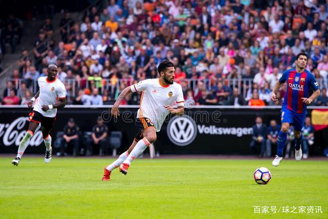 包含赛后突围战来临，瓦伦西亚围绕意甲豪取连胜，更衣室稳定，轮换策略成焦点的词条